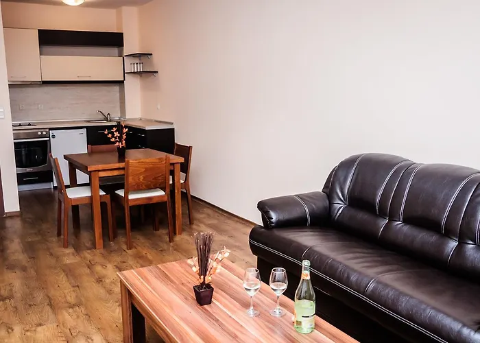 Hotel Cantilena Complex 3*