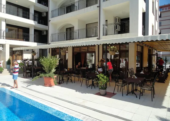 Cantilena Complex 3*