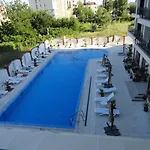 Hotel Cantilena Complex