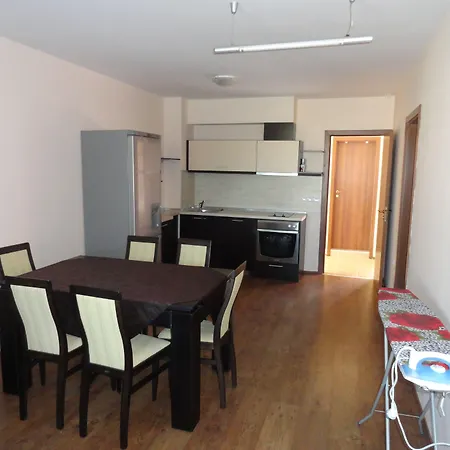 Cantilena Complex Szálloda 3*