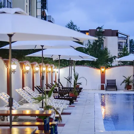 Cantilena Complex Otel