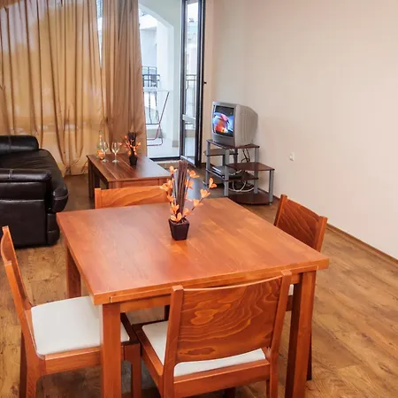 Cantilena Complex 3*