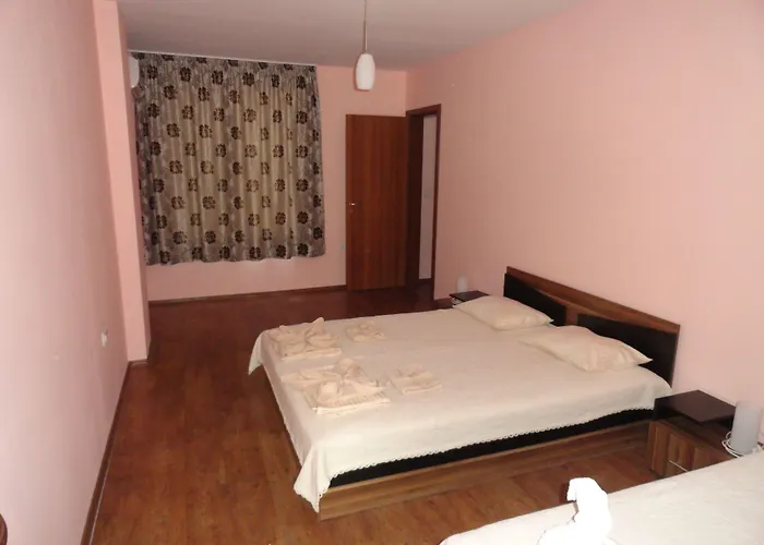 Cantilena Complex 3* Napospart