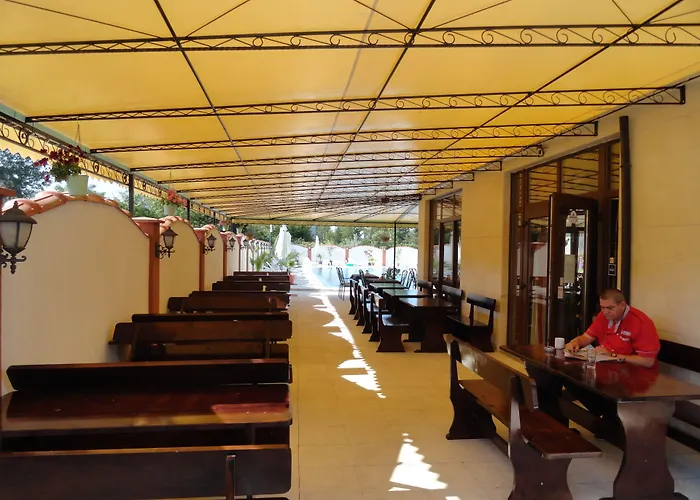 Cantilena Complex Hotell Slăntjev Brjag